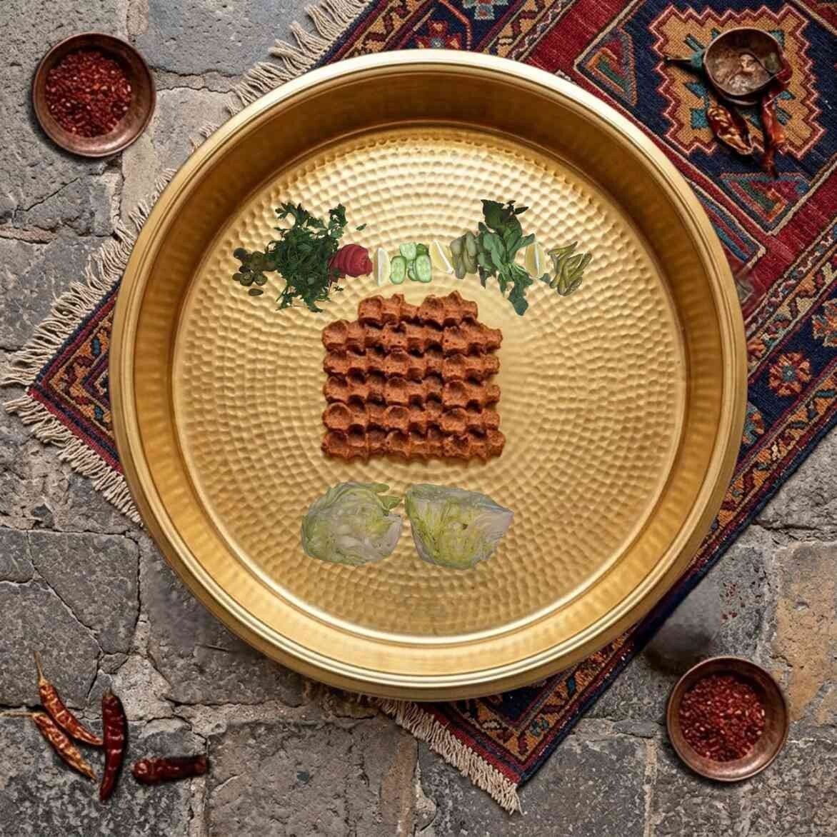 Yarım Leğen Menüsü – Çiğ Köfte (500 gr) [5 Lavaş & Bol Garnitürlü]