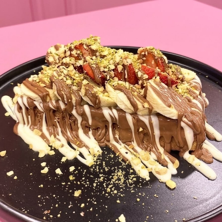 Sütlü & Beyaz Çikolatalı Waffle