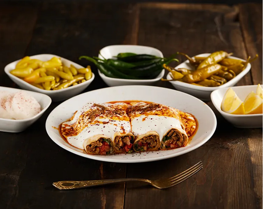 Yarım Yoğurtlu Biftek Tantuni