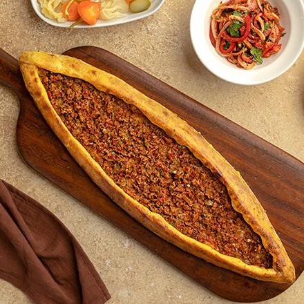 Kıymalı Pide