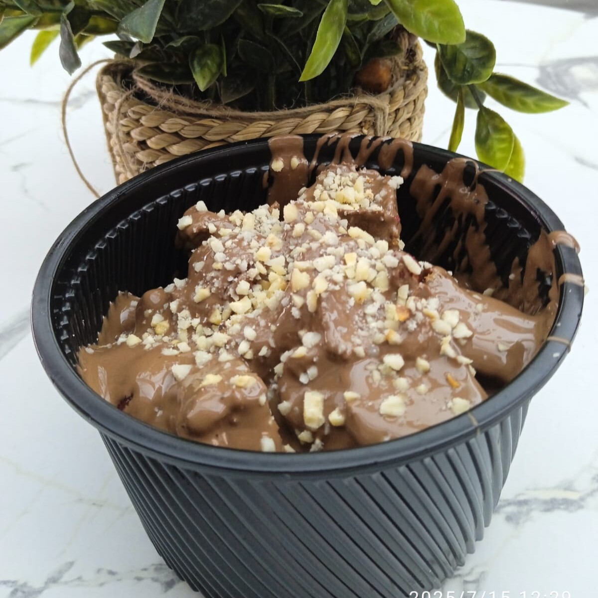 Wish Kova Waffle - Sütlü Çikolatalı Menü