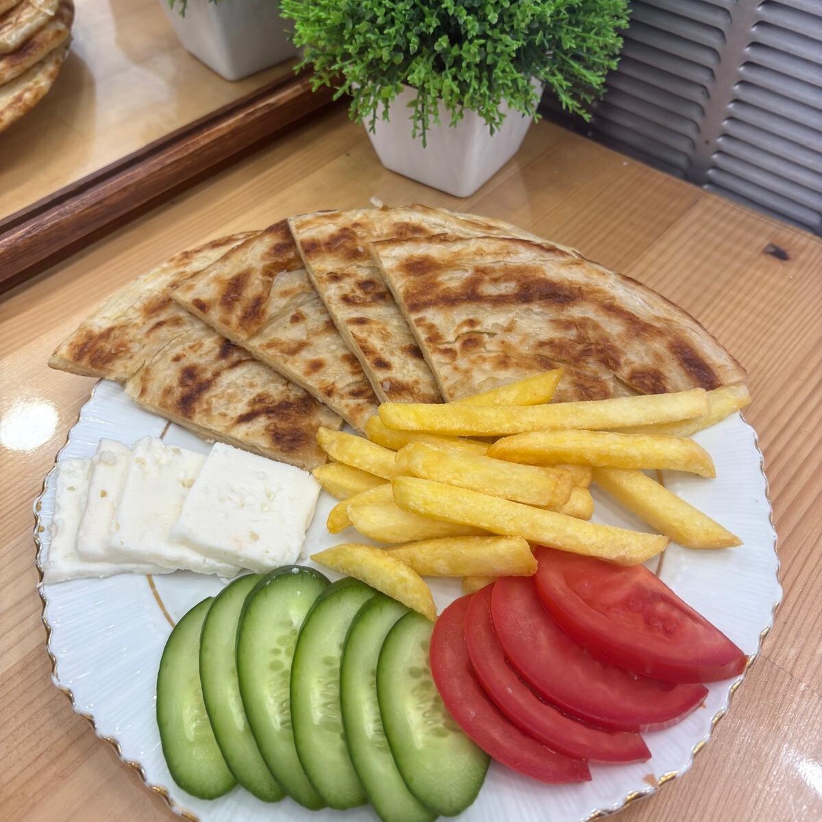 Bi Sandwich Katmer Tabağı