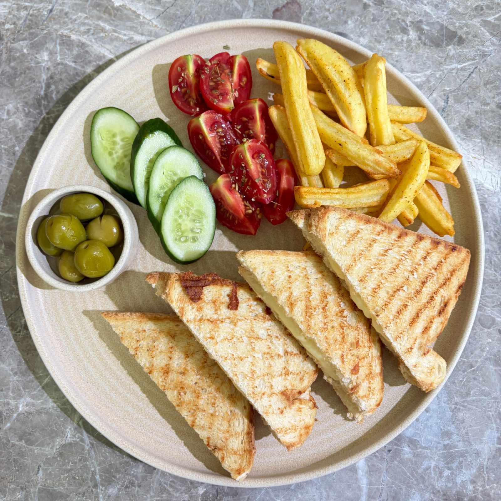 Kelle Peynirli Tost