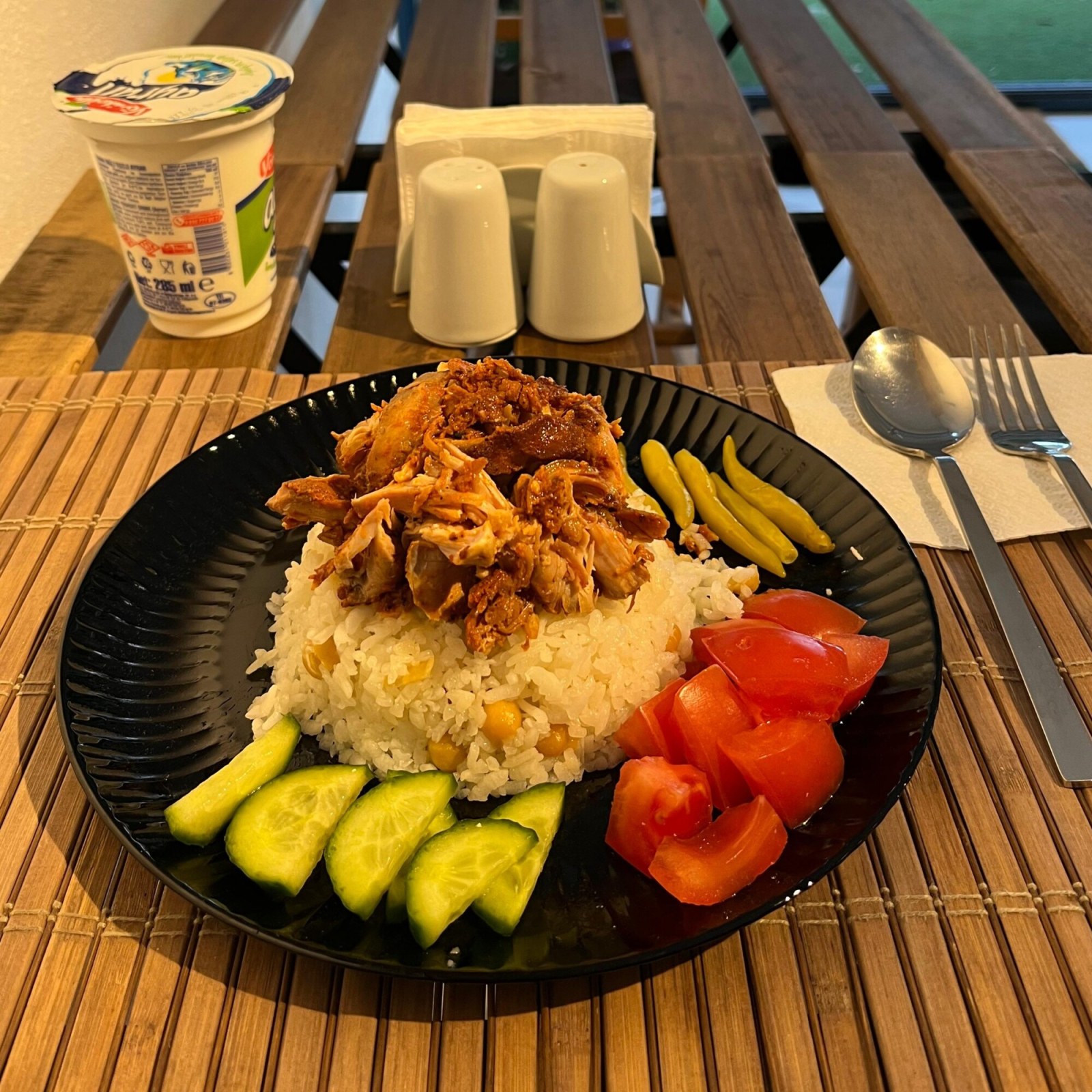 Soslu Tavuk Pilav (Orta Boy)