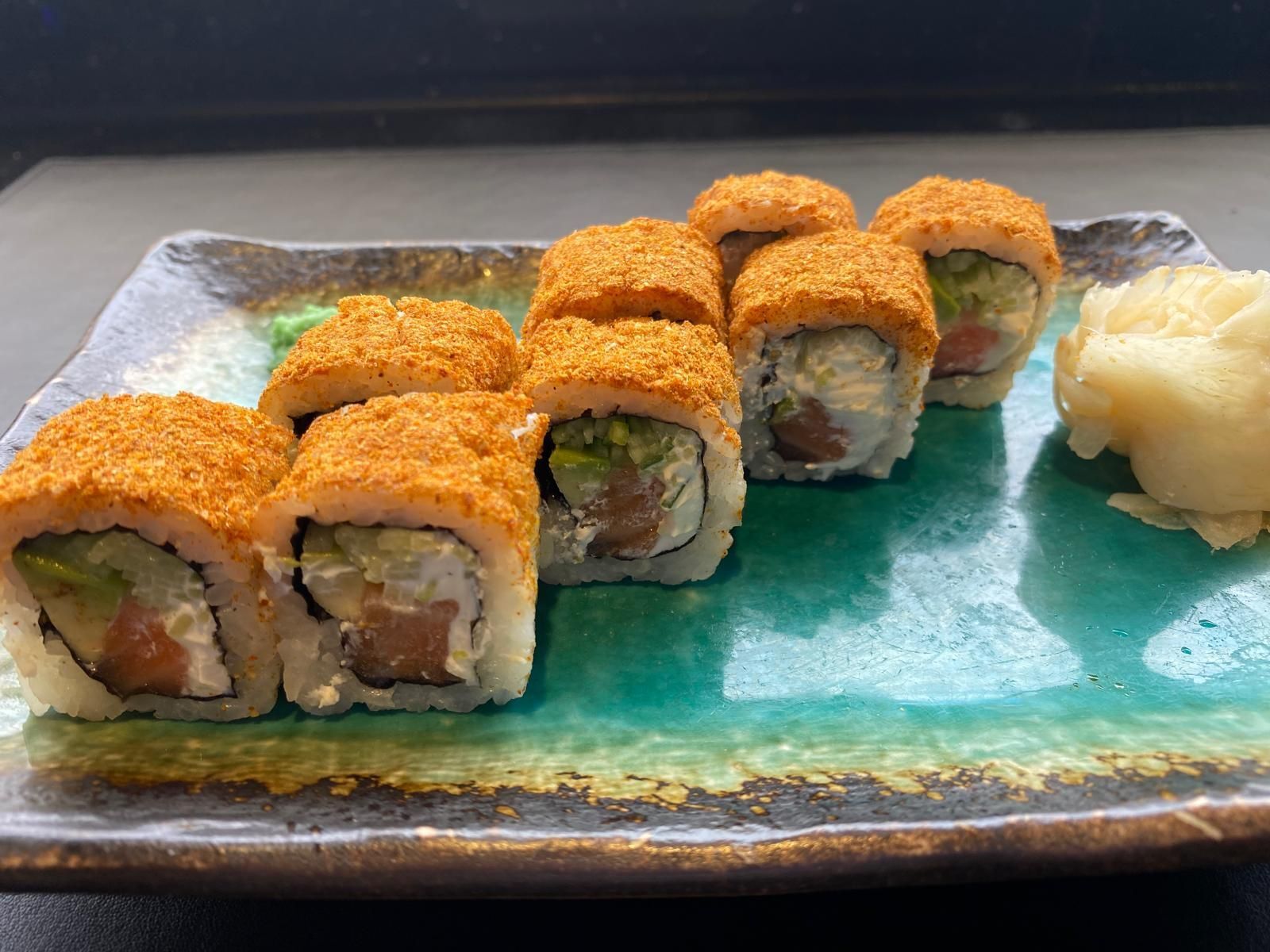 Spicy Philadelphia Roll (8 Pcs.)