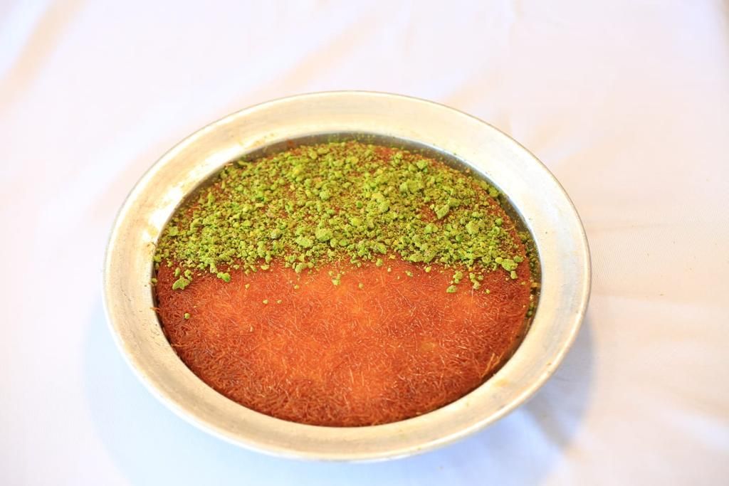 Yarı Fıstıklı Yarı Peynir Künefe (Büyük)