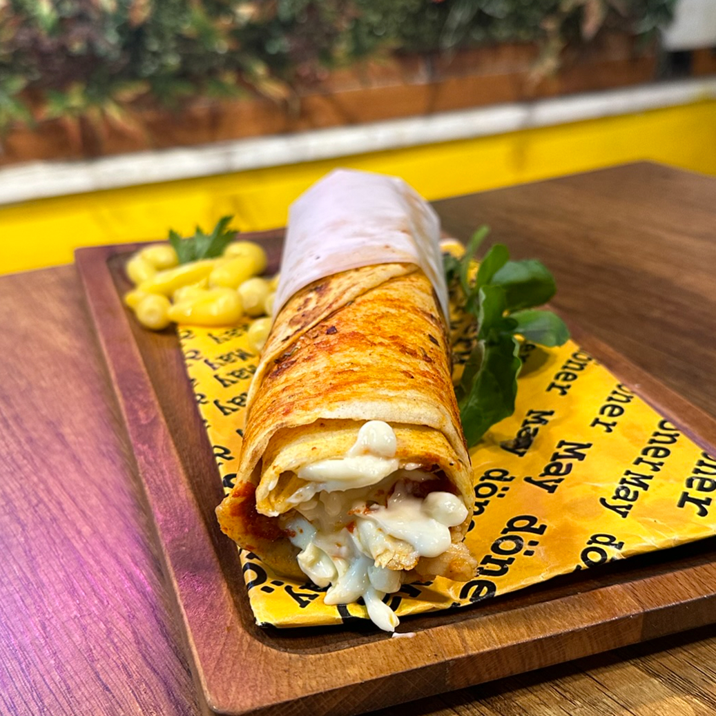 Kaşarlı Et Döner Dürüm