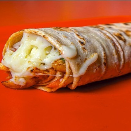 Chedarlı Peynirli Dürüm Medium (M) Menü