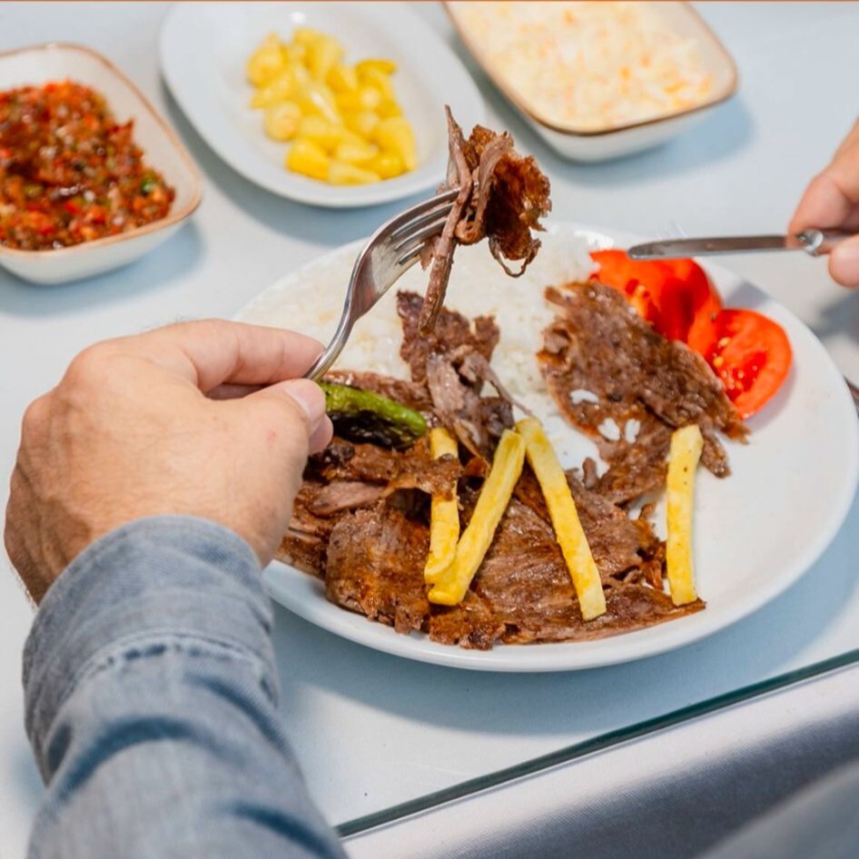 Pilav Üstü Et Döner