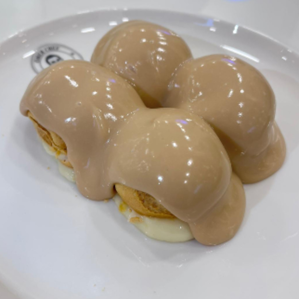 Karamel Çikolatalı Profiterol (900 g) (18 Adet)