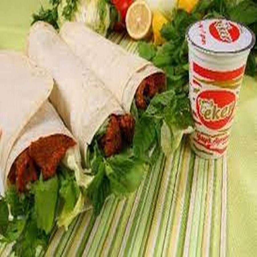 Uber Eats Özel Menü ( 140 gr Çiğ Köfte Dürüm + Ayran )