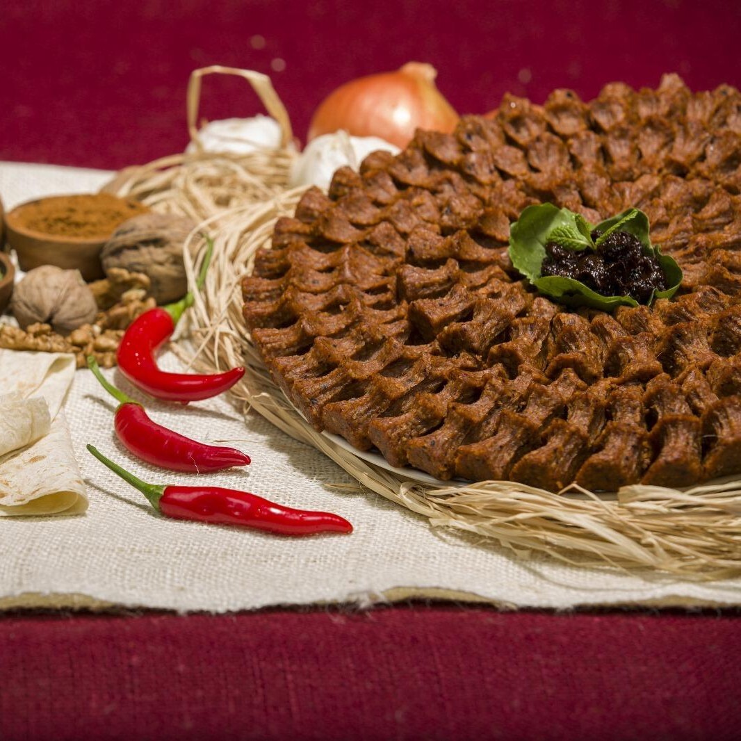 Acılı Klasik Çiğ Köfte (1 kg)
