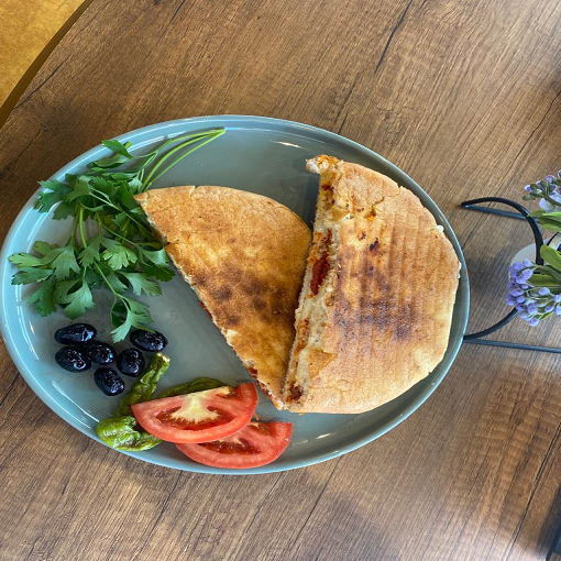 Tandır Ekmek Tost Kaşarlı