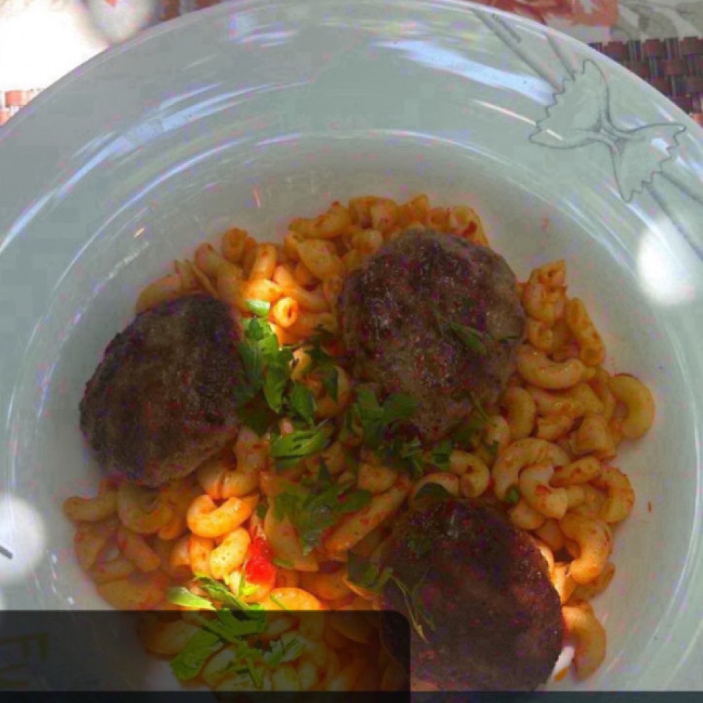 Makarnaüstü Köfte