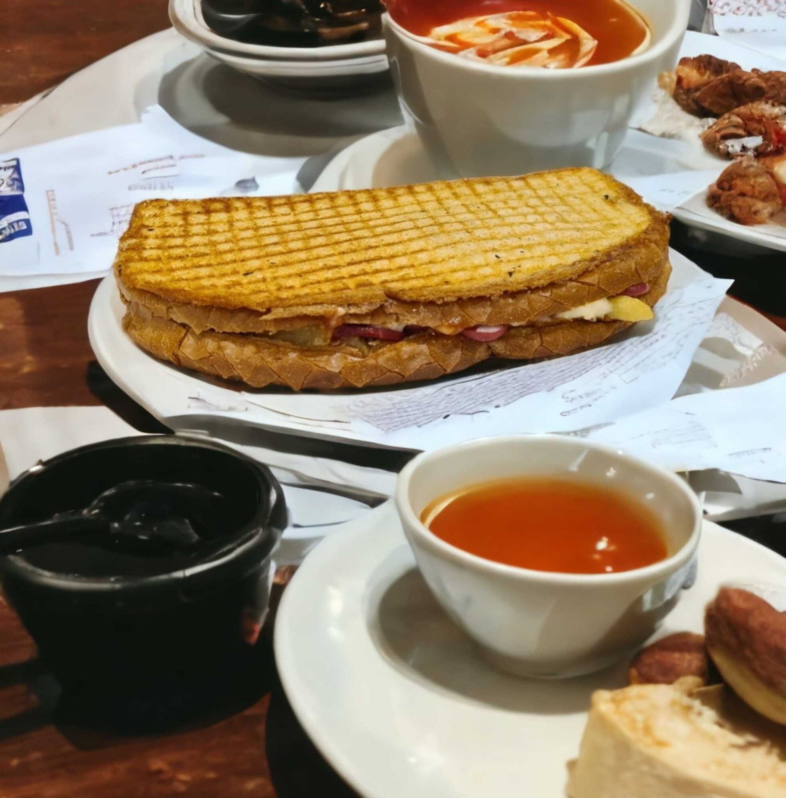 Vejeteryanız Biz Süper Vejeteryan Tost Gurme