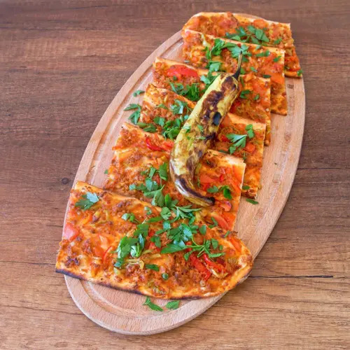 Etli ekmek (kuşbaşılı)
