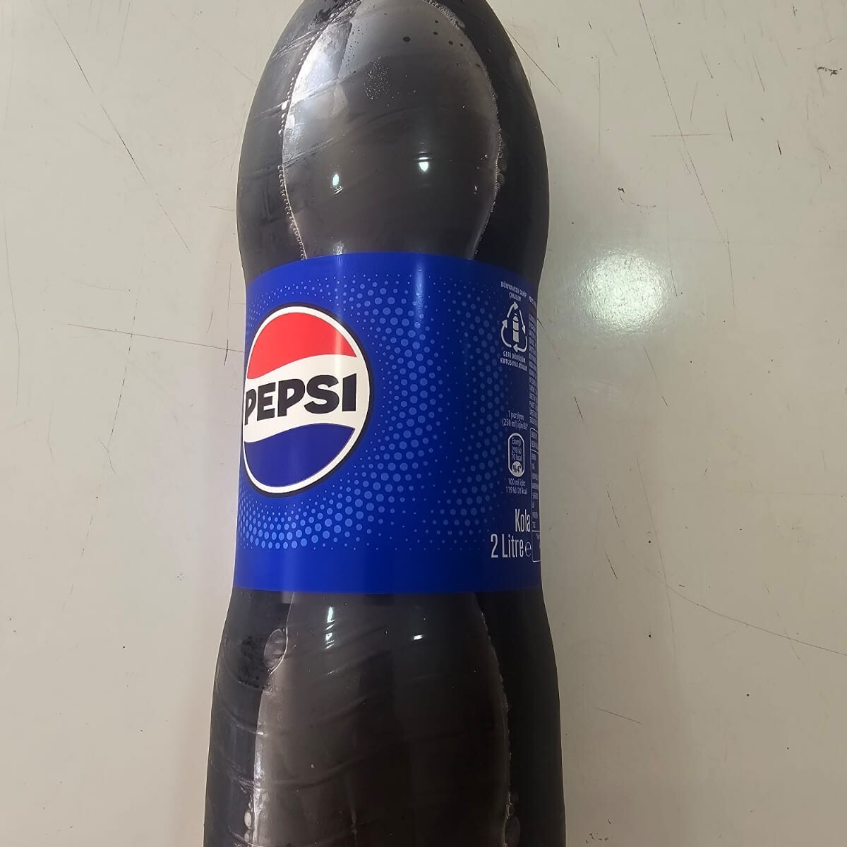 Pepsi (2 L.)