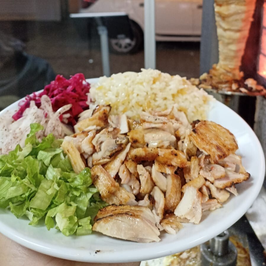 Pilav +1 Porsiyon (100)Gr. Tavuk Döner