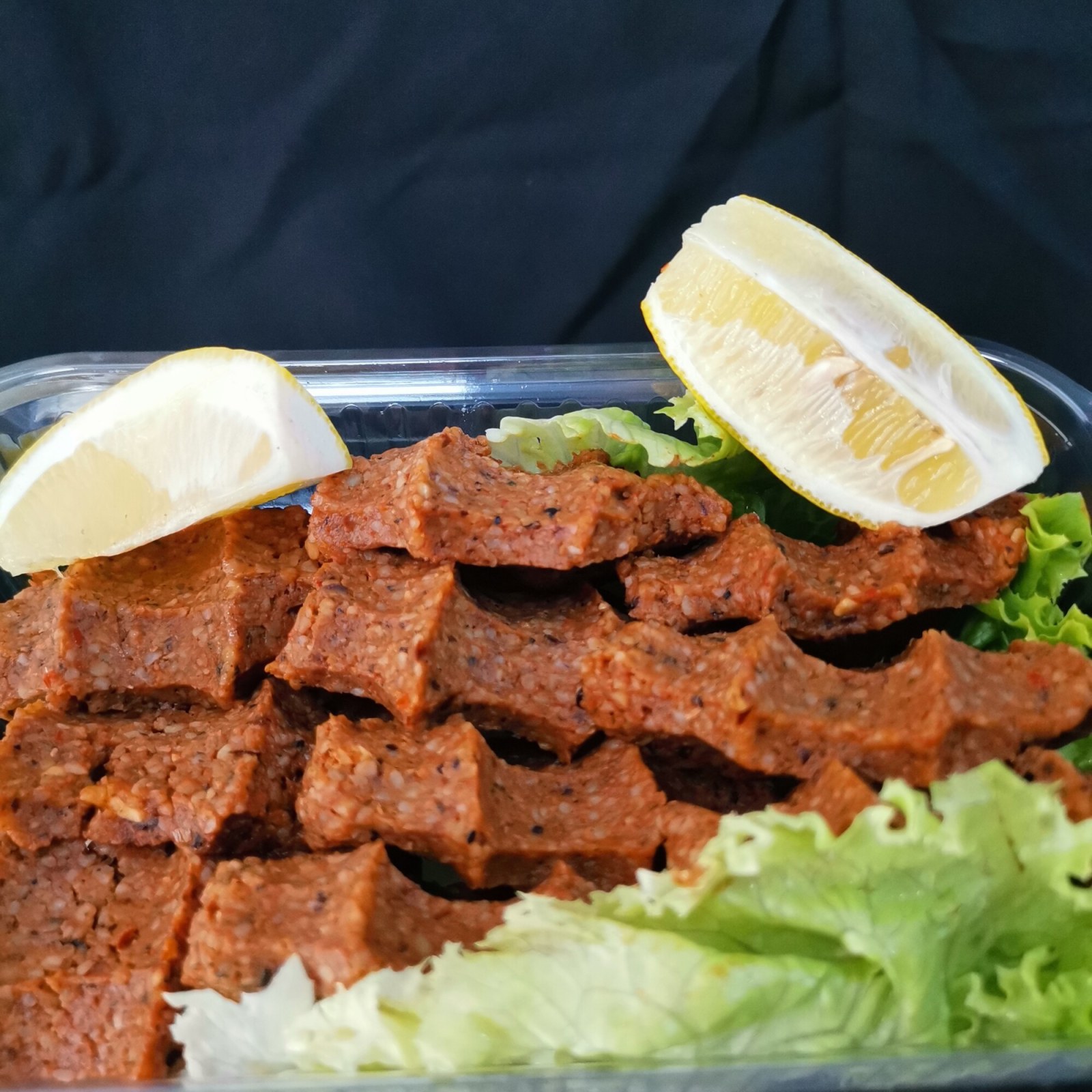 Çiğ Köfte (1 kg) (Garnitürsüz)