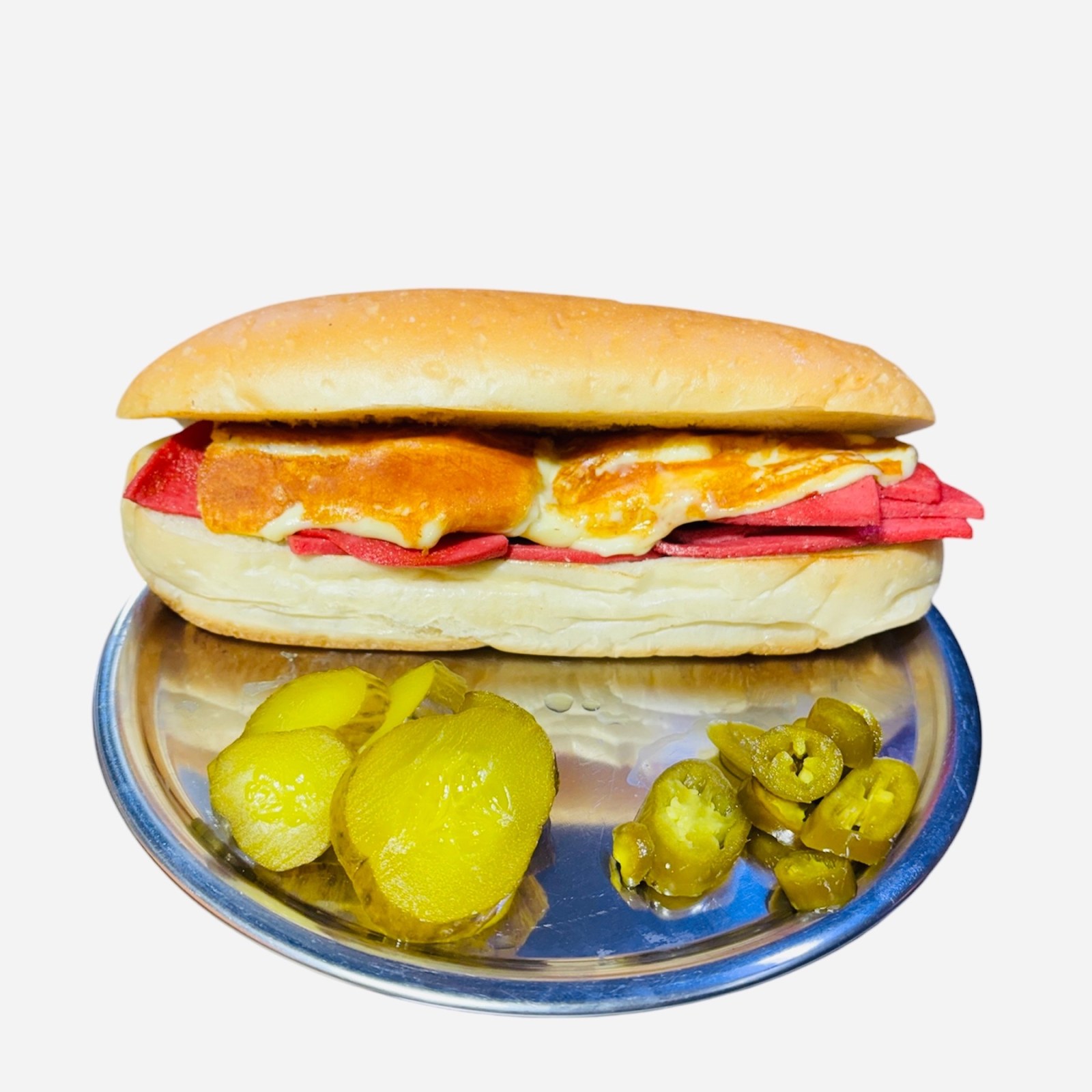 Salamlı Kaşarlı Sandviç