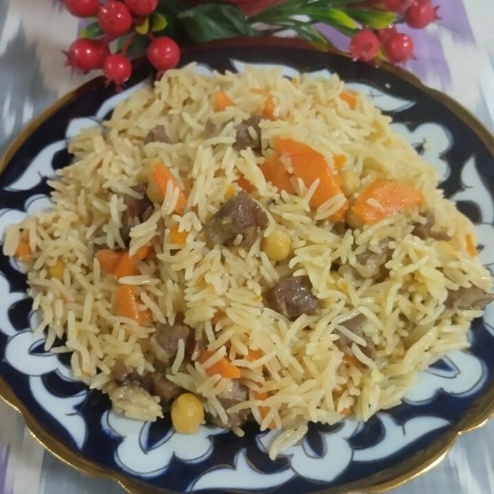 Özbek Pilavı