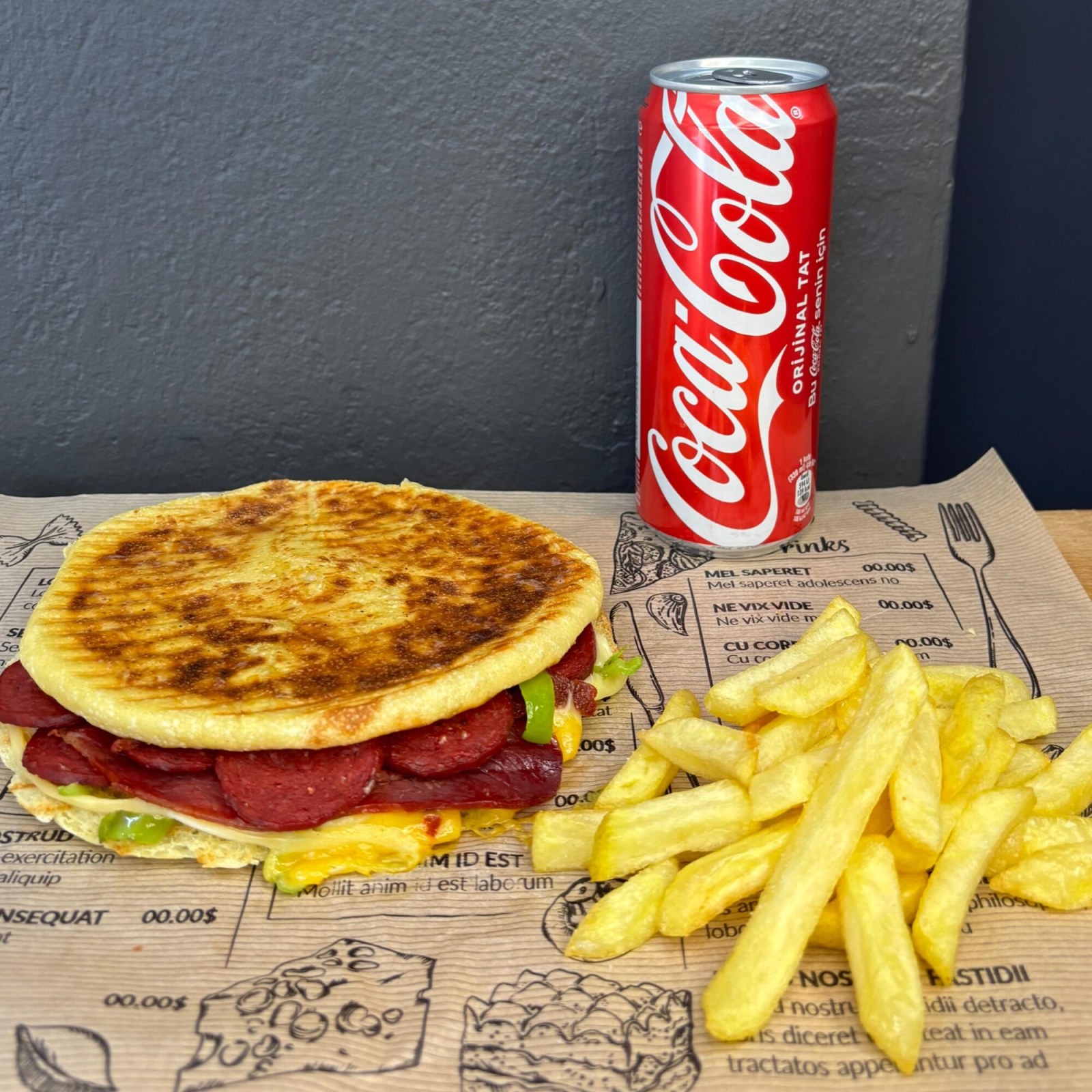 Meşhur Selanik Bazlama Tost Menü