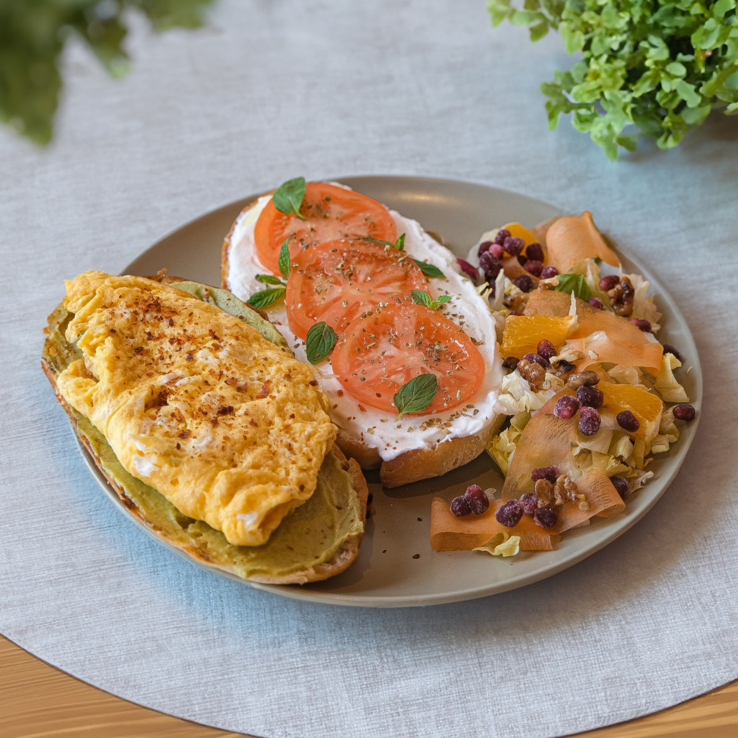 Double Side Breakfast