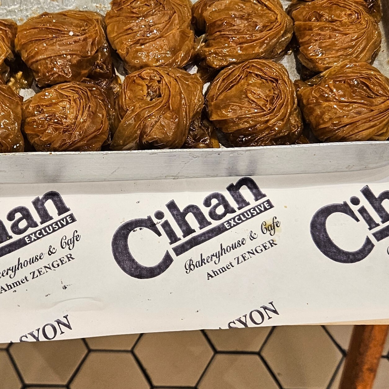 Gül Baklava (Cevizli)