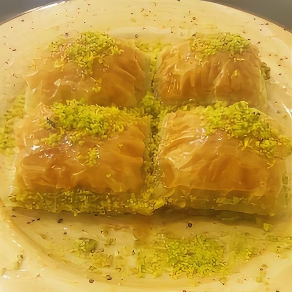 Fıstıklı Baklava (1 kg)