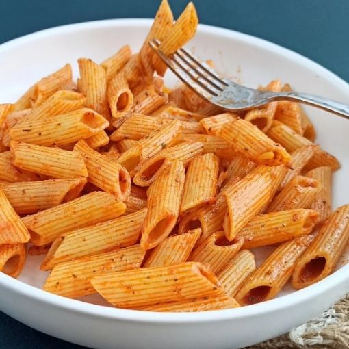 lr. Salçalı Penne