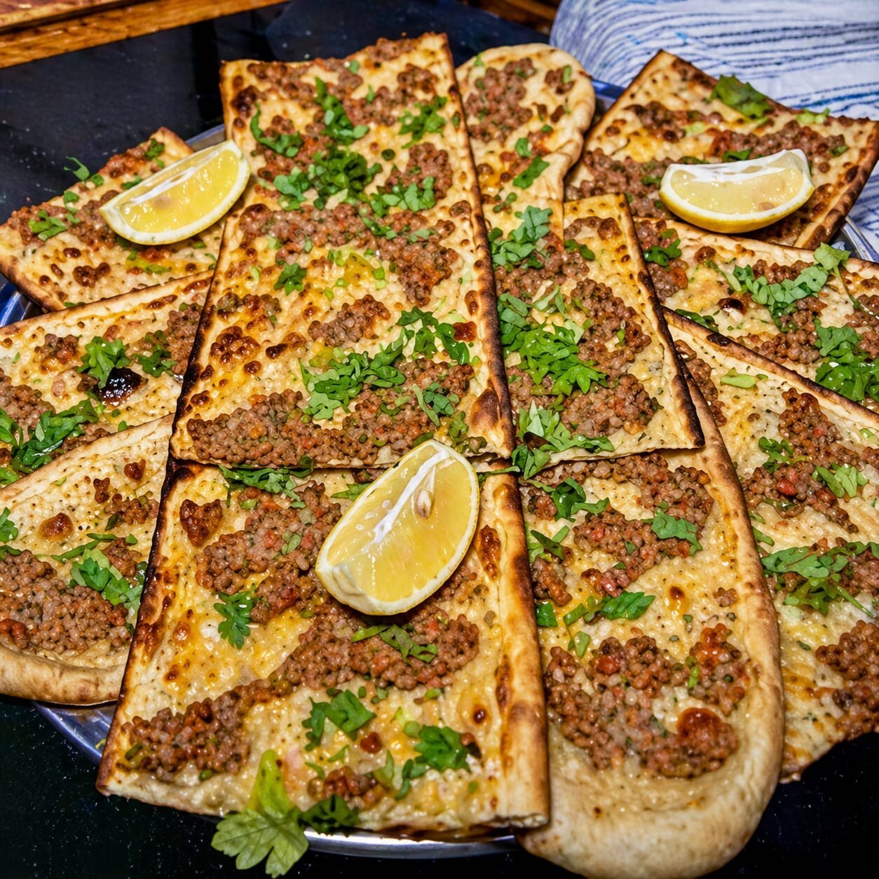 Sivas Usulü Etli Ekmek