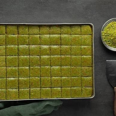 Fıstıklı Billuriye (1 kg)