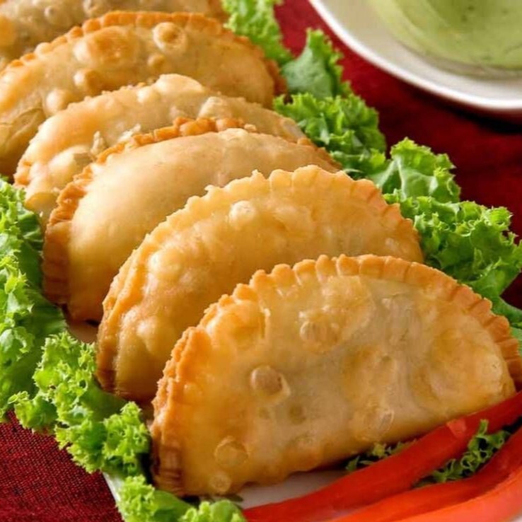 3 Adet Kıymalı Kaşarlı Çiğ Börek İçecekli Menyü
