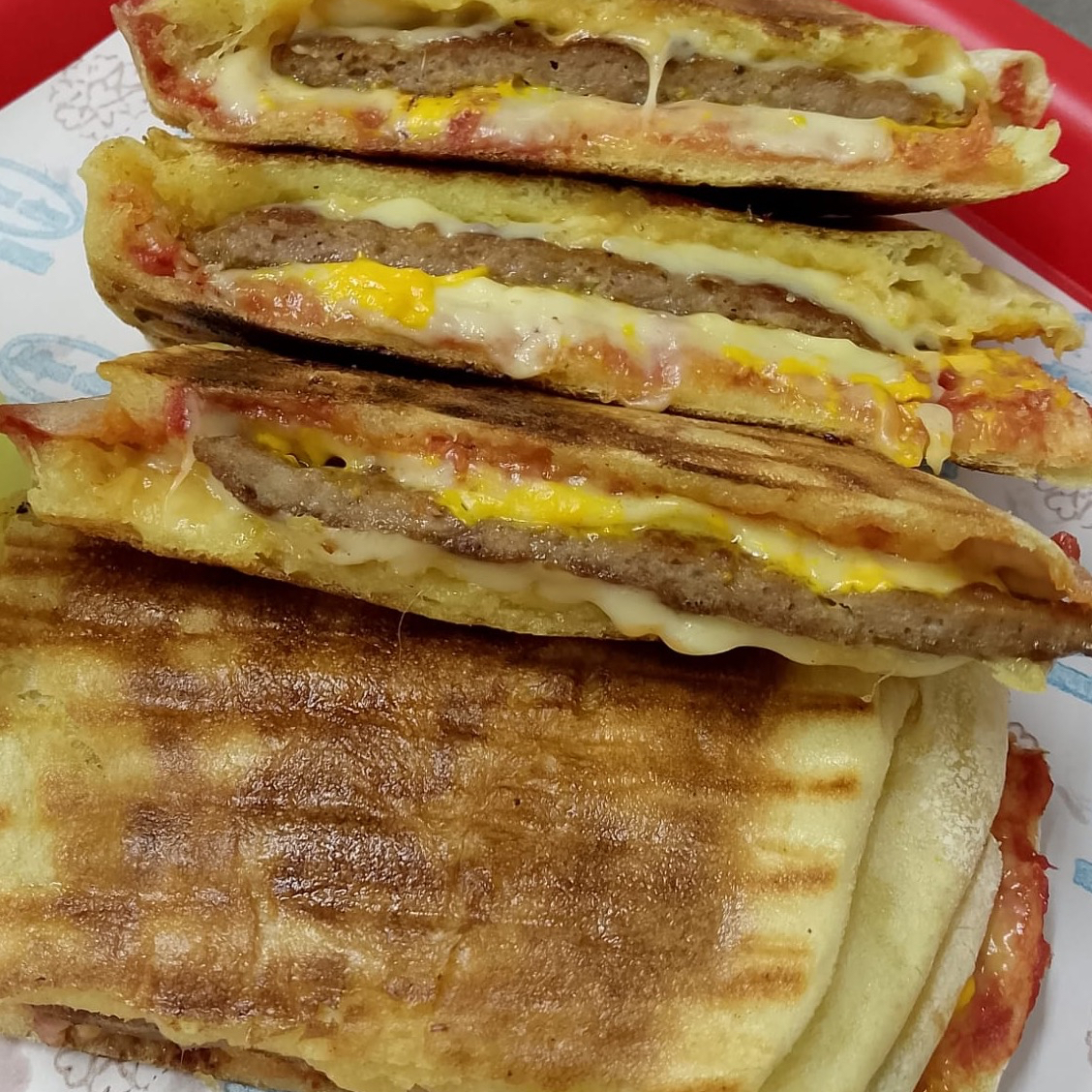 Bazburger Tost