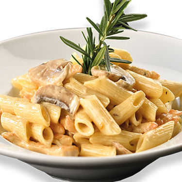 Pasta & Padella Acılı Chicken Penne & Coca Cola
