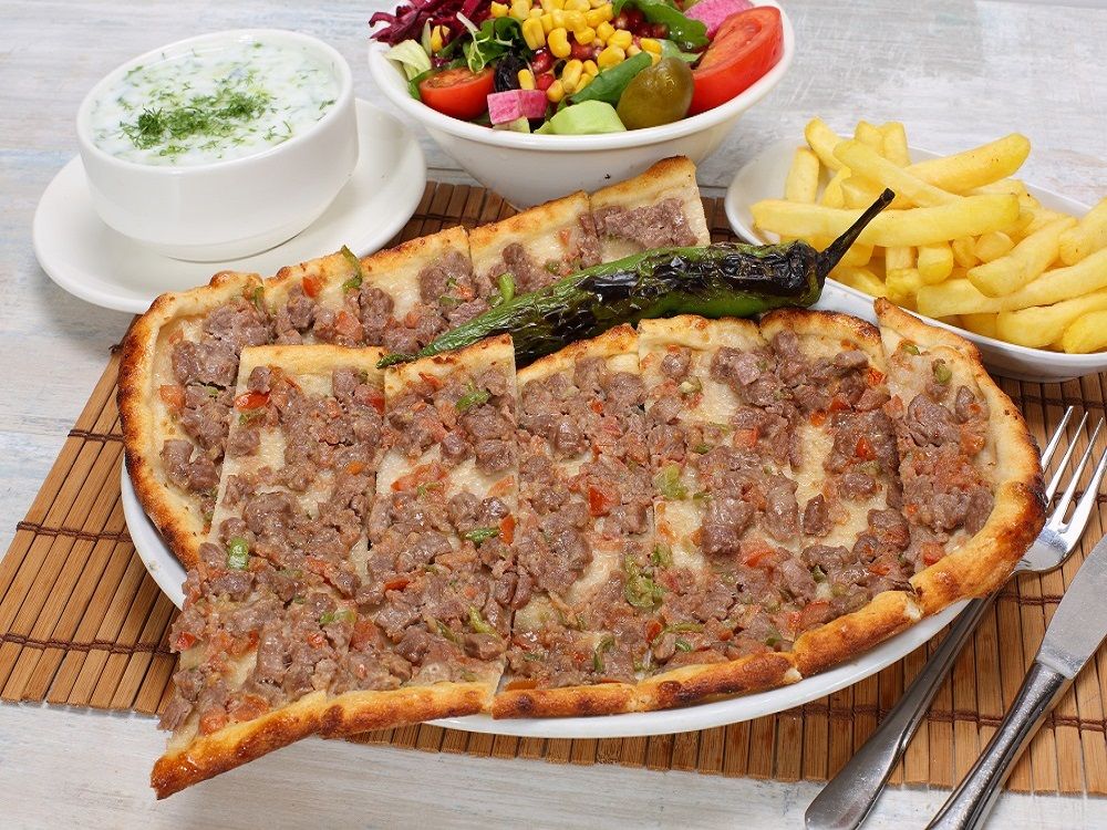 Kuşbaşılı Pide