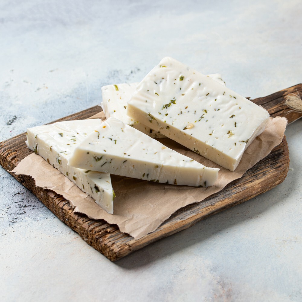 Otlu Peynir (1 Kg)