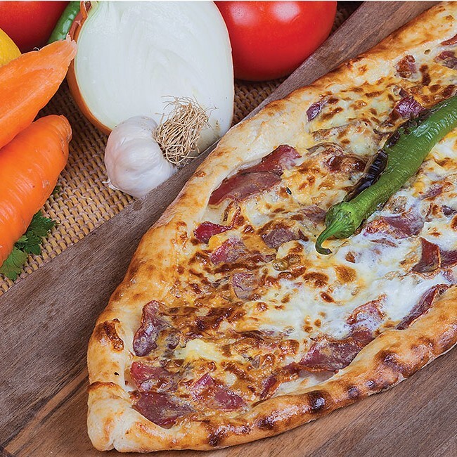 Pastırmalı Pide (Görsel temsilidir)