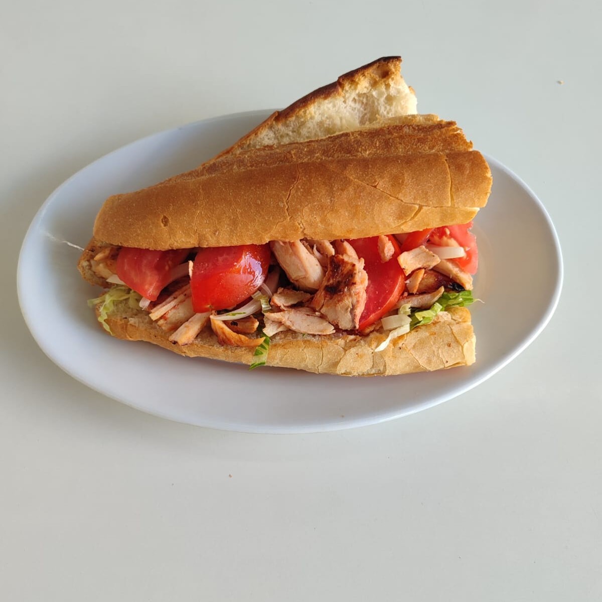 Yarım Ekmek Arası Tavuk Döner