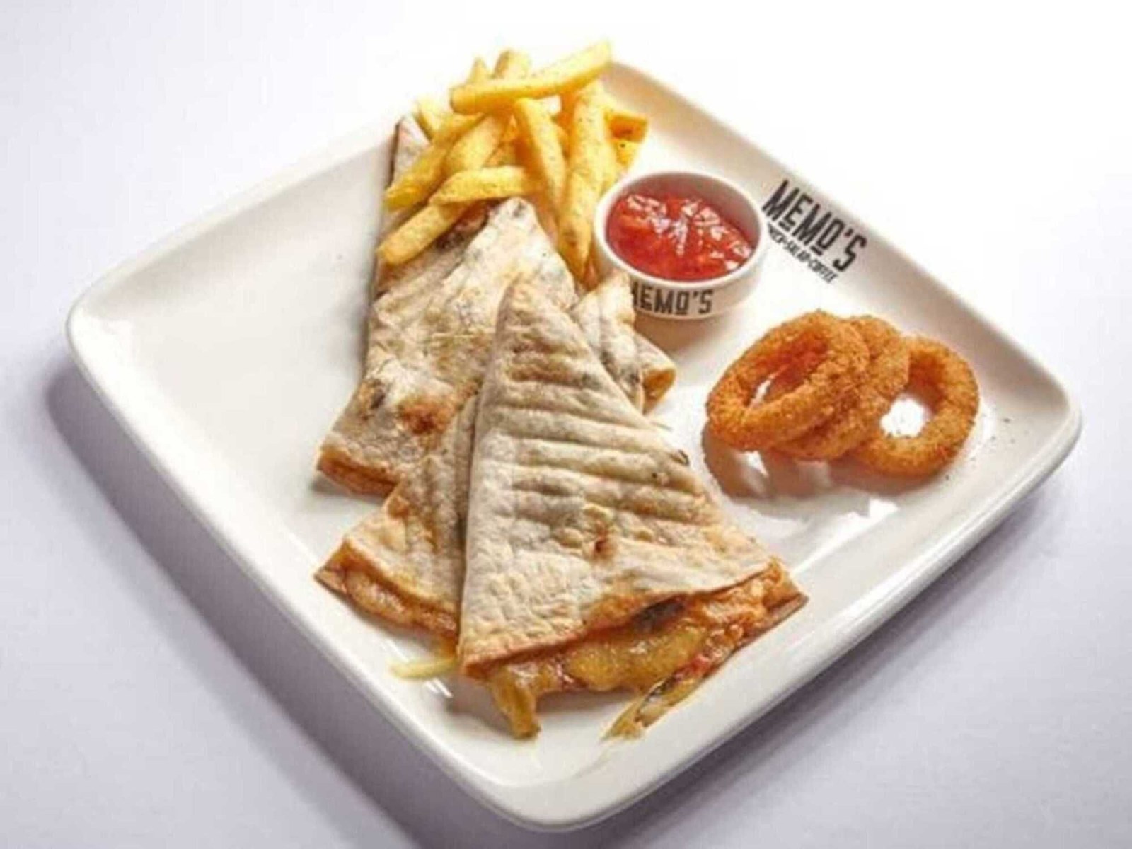 Sebzeli Quesadilla + Kola