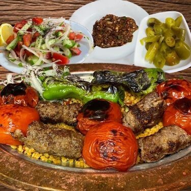 Domatesli Kebap
