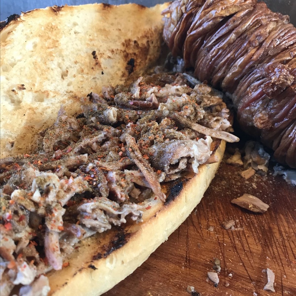Yarım Ekmek Arası Süt Kuzu Kokoreç