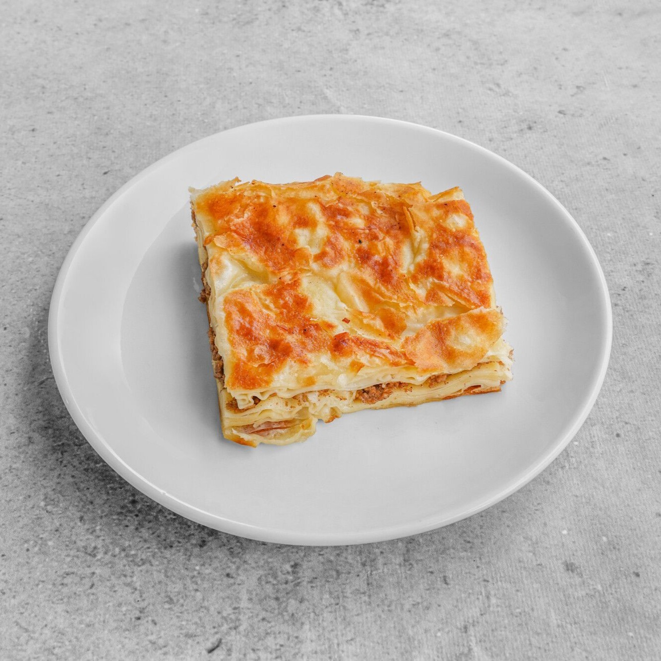 Kıymalı Su Böreği (1 kg.)