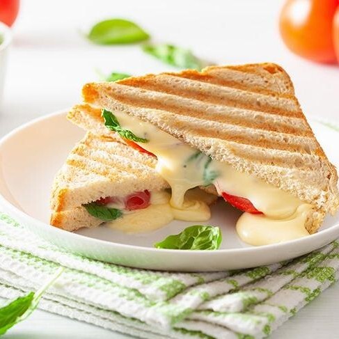 Akdeniz Tost