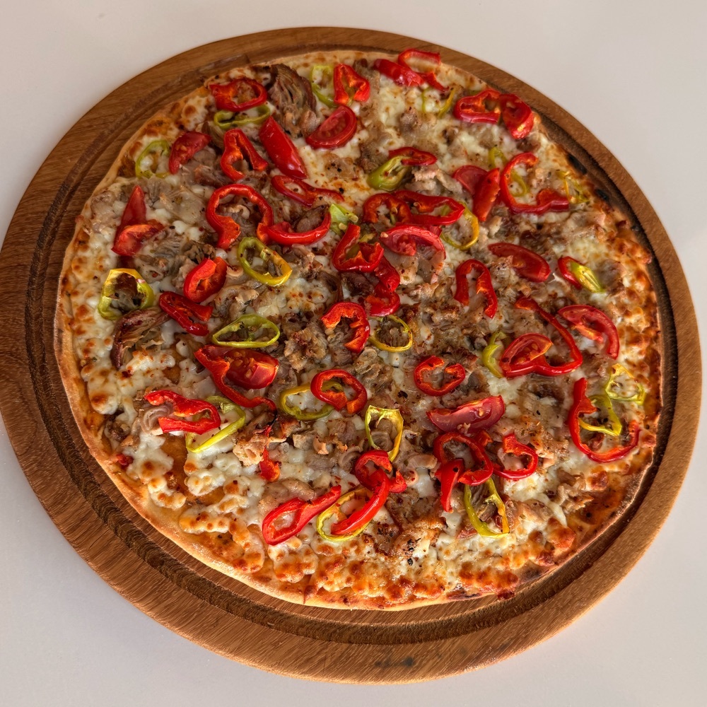 Kokoreçli Pizza