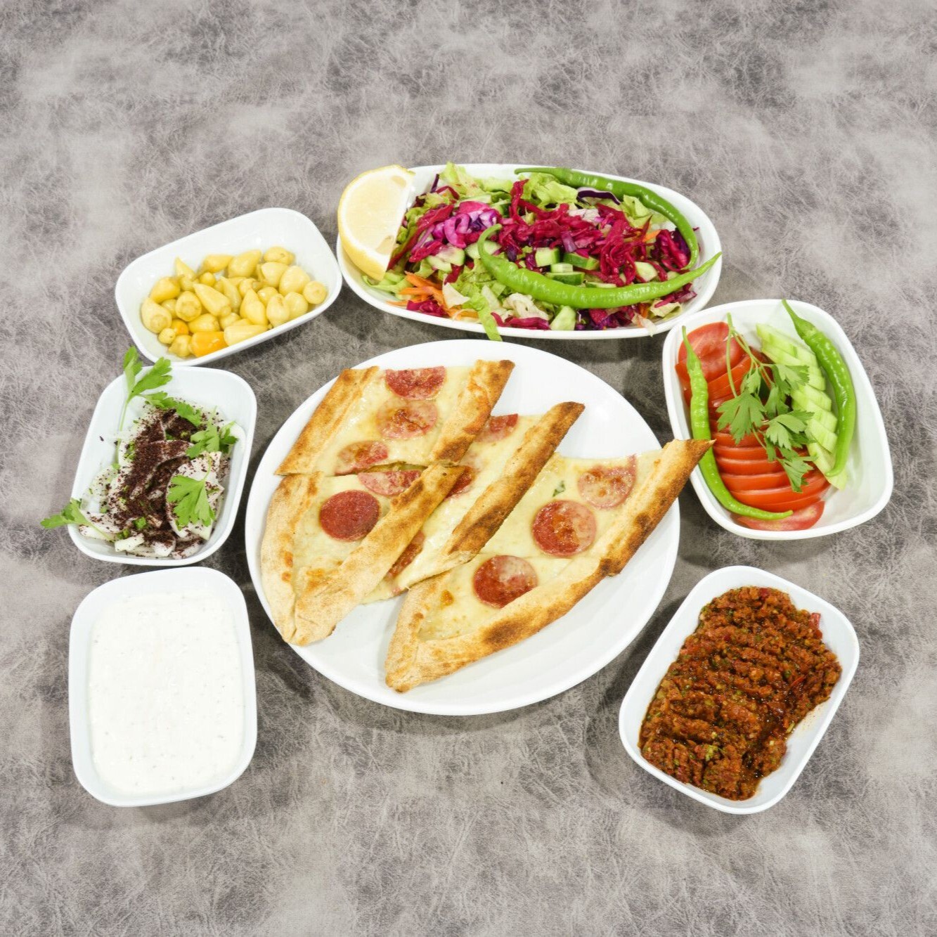 Sucuklu Kaşarlı Pide Menü 2