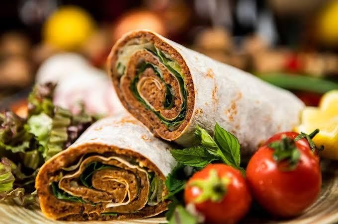 Doristos Dürüm & 10 Midye & Ayran