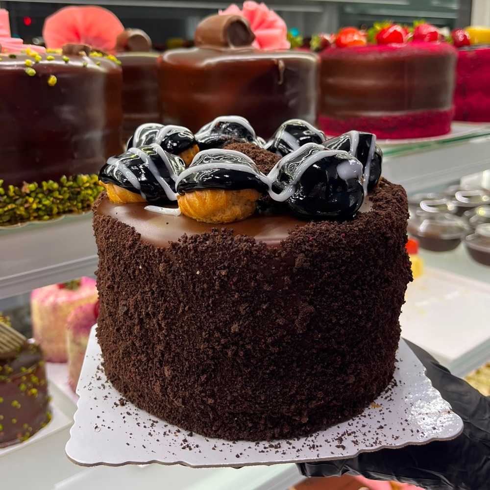 Profiterollü Pasta 5 - 6 Kişilik