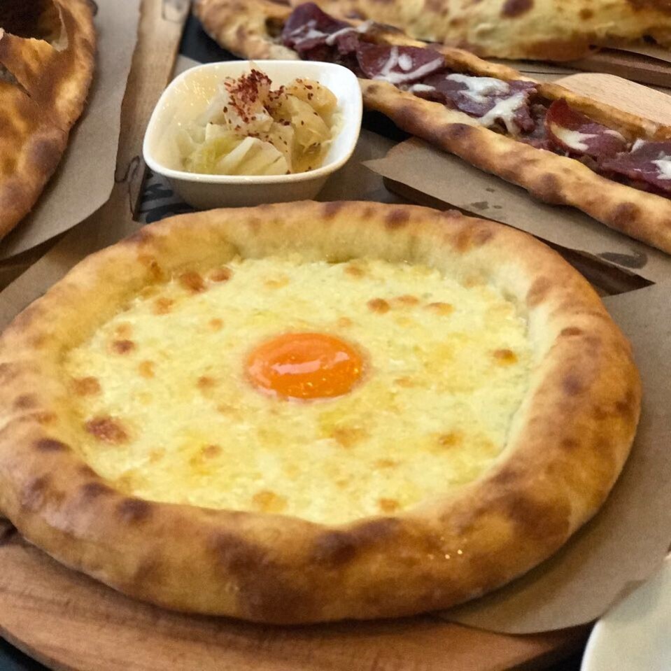 Peynirli Pide