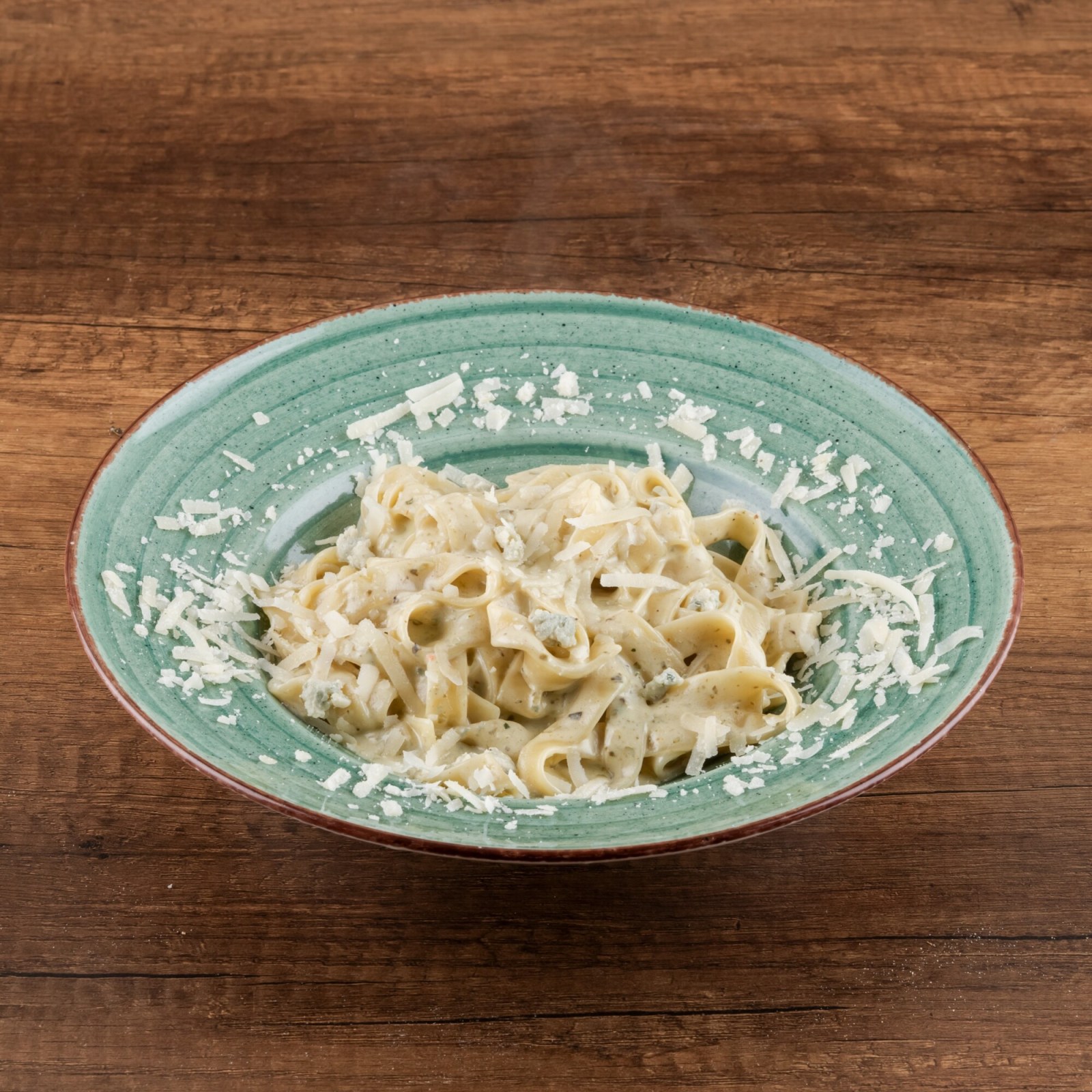 Fettuccini Roquefort & Pesto